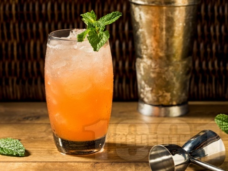  Fruity Rum Punch       -   